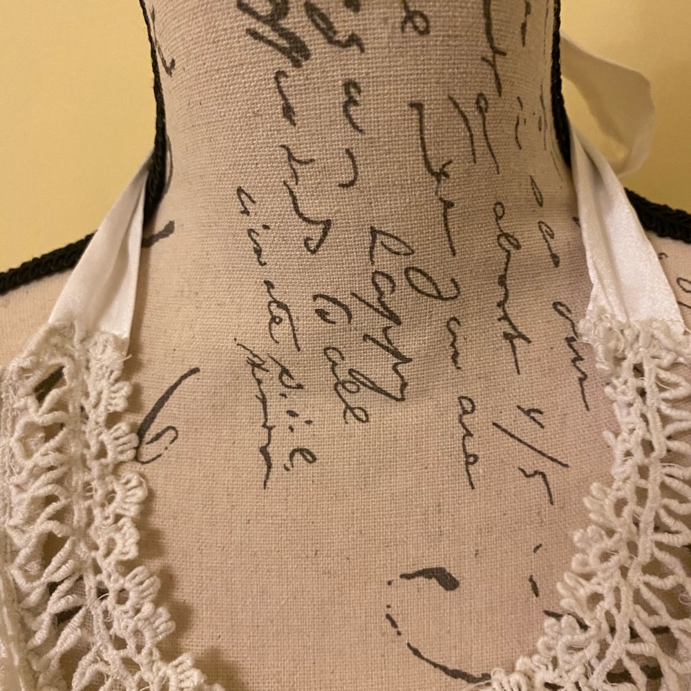Free People - Picture 4 of 6
